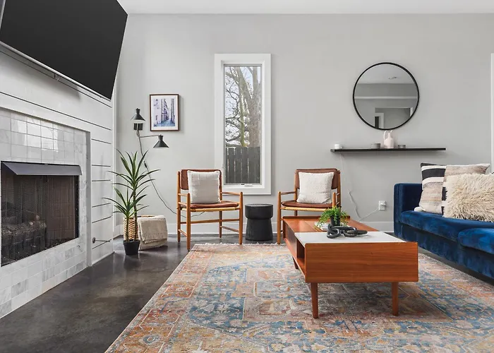 Modern Luxury Rooftop Deck, 3 Mi To Downtown